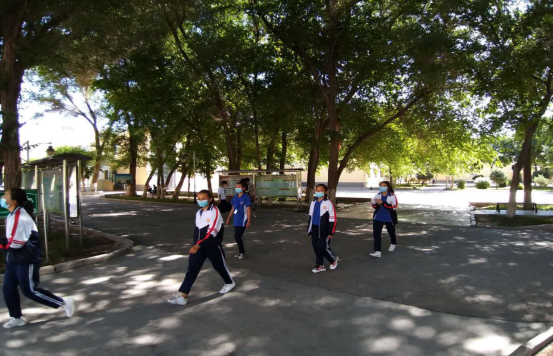 呼图壁县第二中学2020年寄宿生生活补助情况公告公示